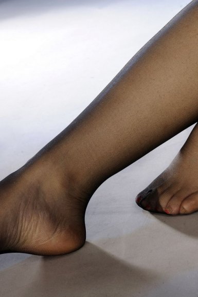 kaiyun·开云（中国）官方网站：邵婷的留洋生活:图书馆看书几小时+火锅招待队友(图3)